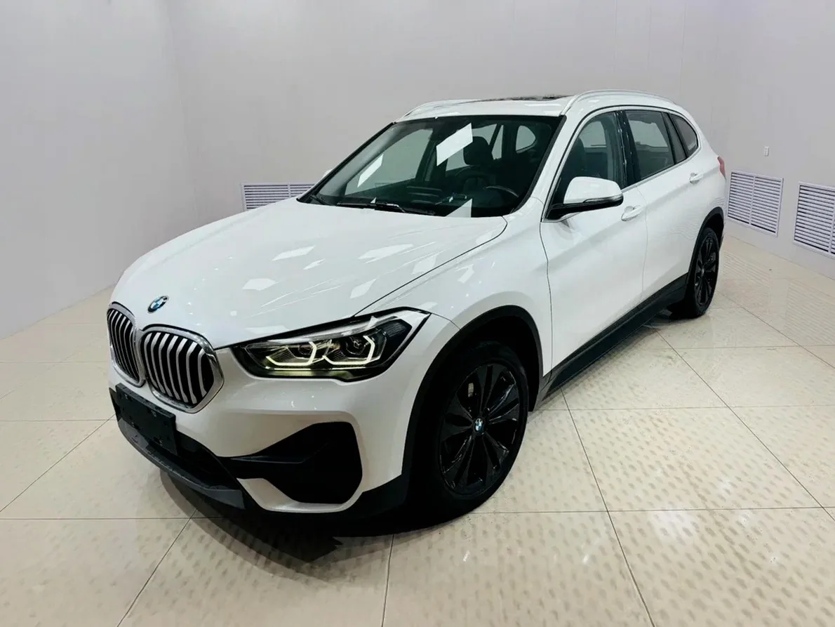 BMW X1 sDrive20Li Fashion Edition из Китая 🇨🇳