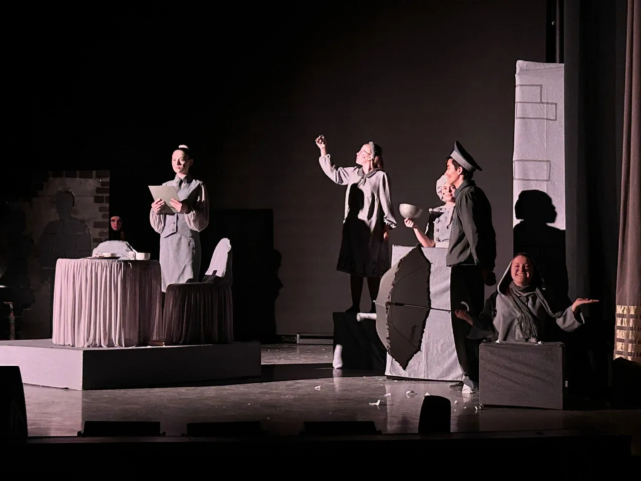 ОДИН ДЕНЬ С ТЕАТРОМ 🎭   Театральная студия «Шум за сценой» большим коллективом приняла участие в Меж