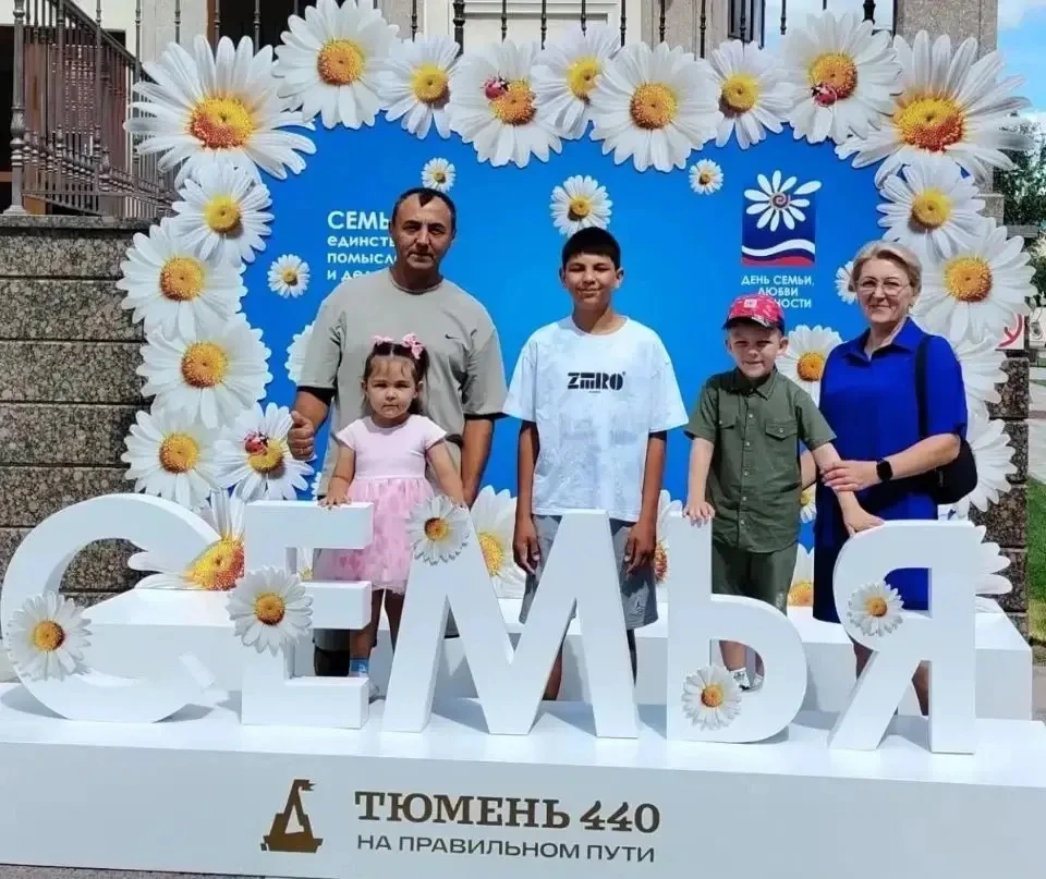 Ребята и родители из группы «Цветочный город» также присоединяются к фото выставке «Бел...