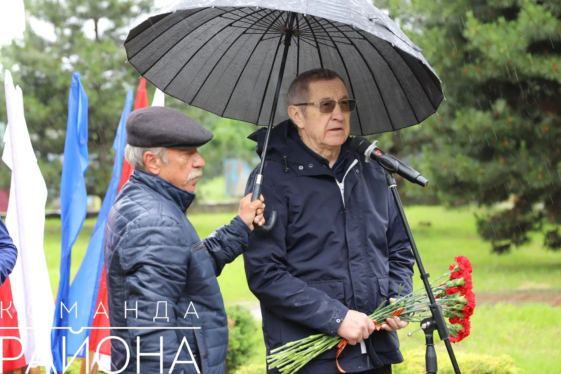День защиты детей  начался с памяти и благодарности. Принял участие в церемонии возложе...