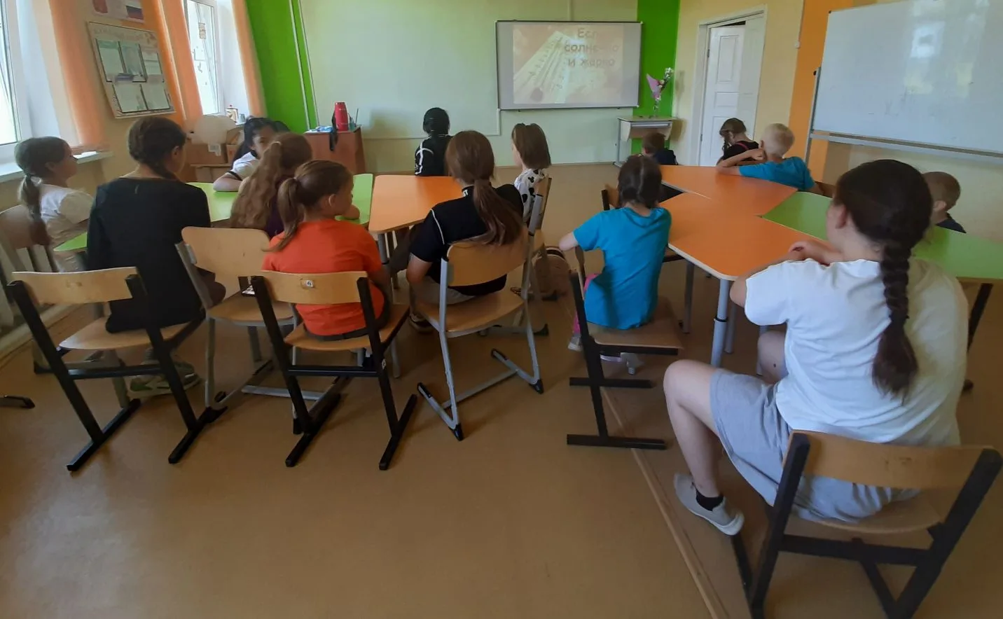 🌞 8 июня - "День  Спорта" в  школьном летнем  лагере "Веснушки"
📍День  работы в школьном летнем ла