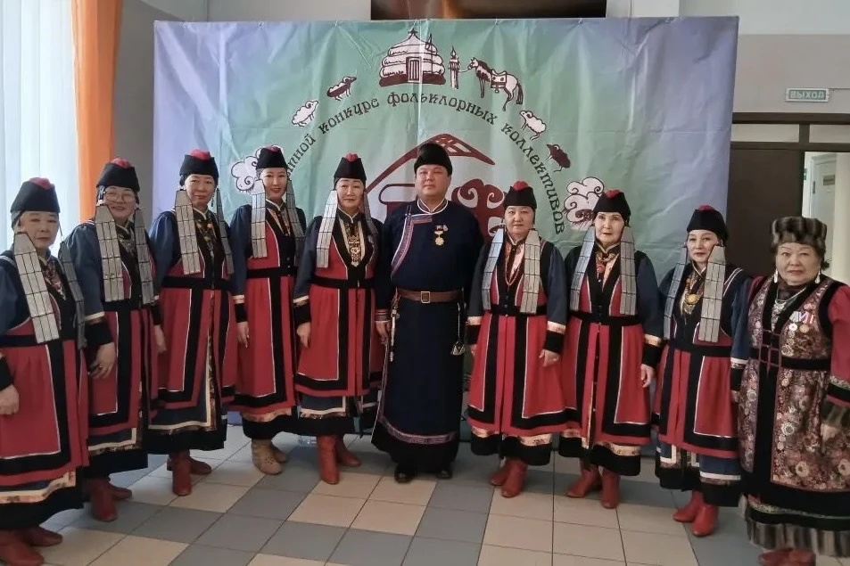 В поселке Усть-Ордынский проходит областной фестиваль-конкурс «Навстречу Алтаргане»