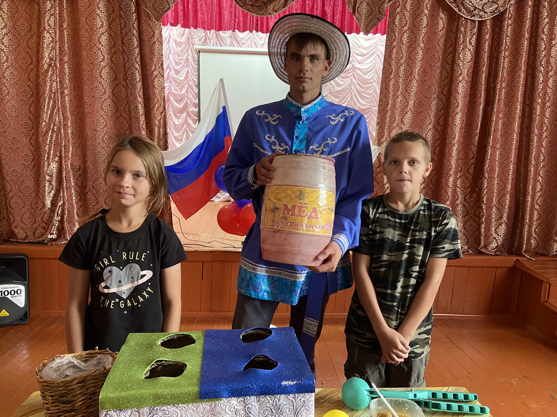 В Арисовском сельском клубе прошла увлекательная игровая программа для детей «Три Спаса...