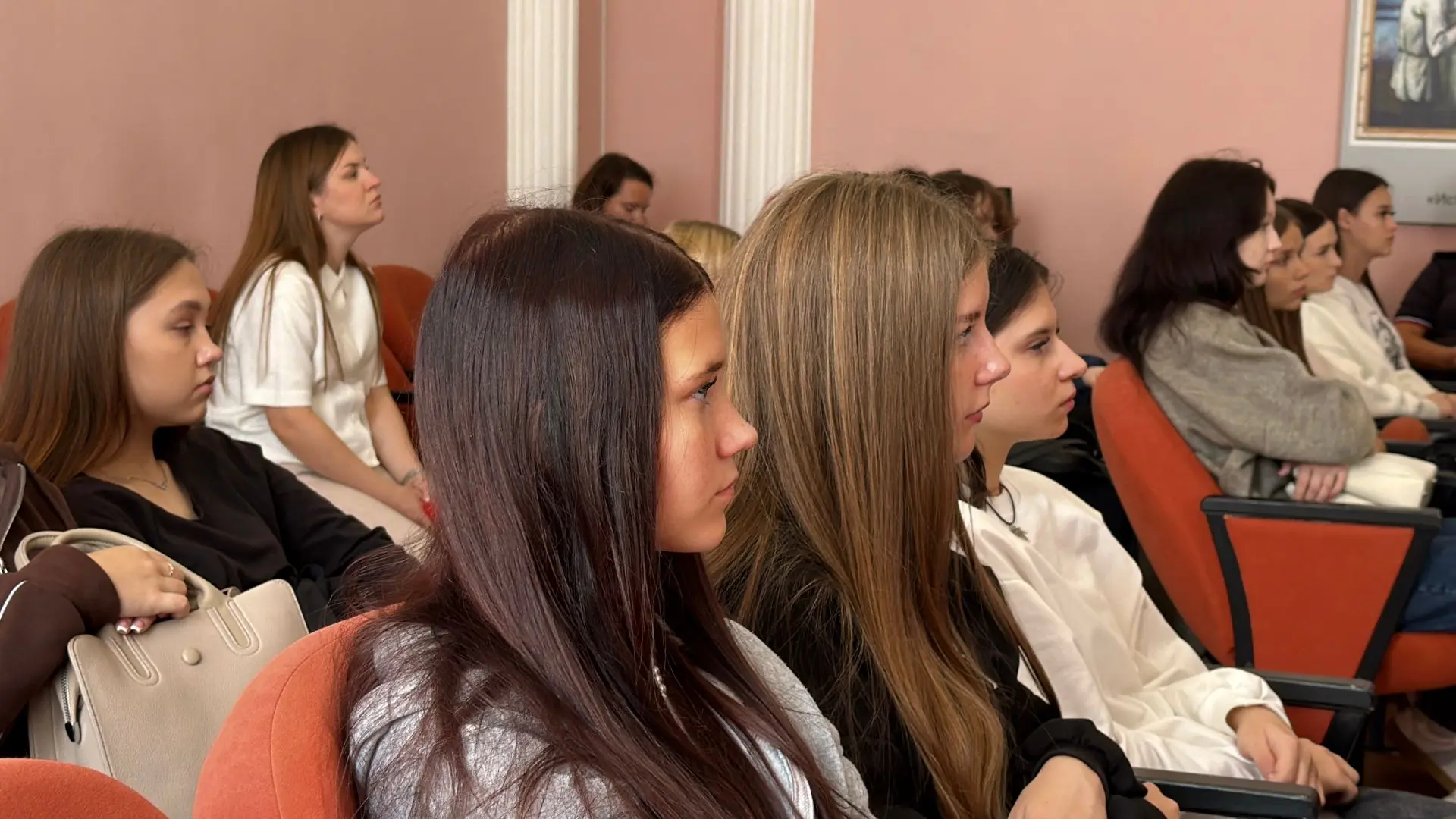 👮‍♂️🎓Полицейские рассказали первокурсникам о методах вербовки террористов