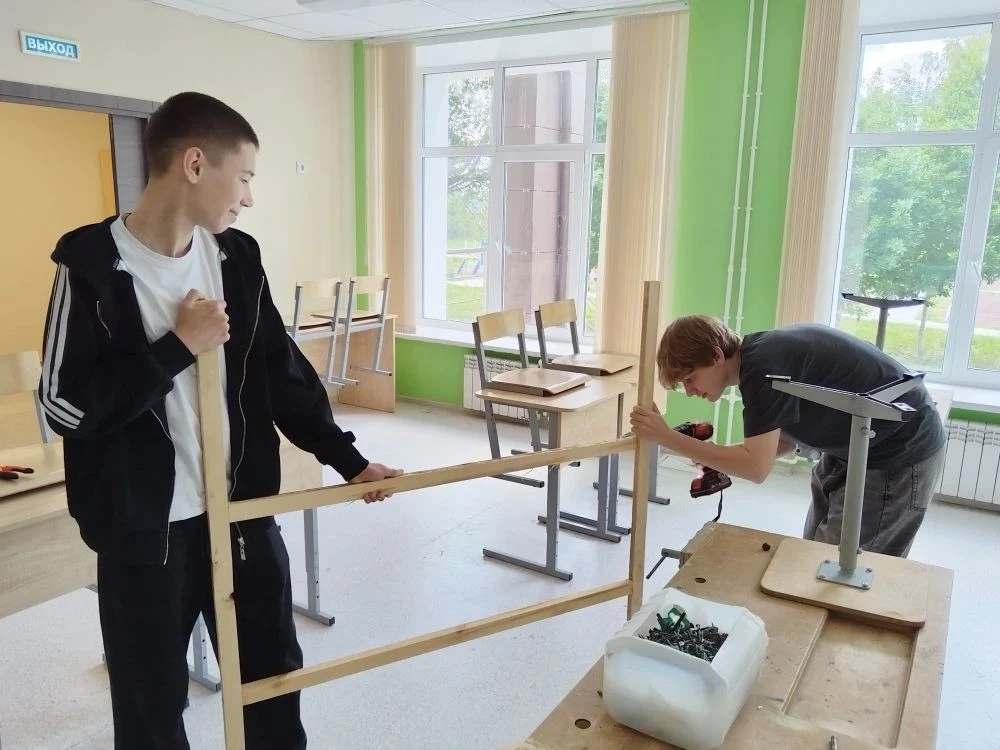 🏕 В лагере труда и отдыха жизнь бьет ключом! 🔨🌿