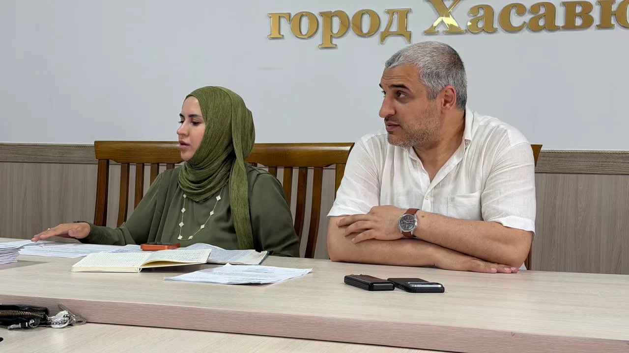 В Хасавюрте состоялось заседание Комиссии по делам несовершеннолетних и защите их прав  🔹В Управлени