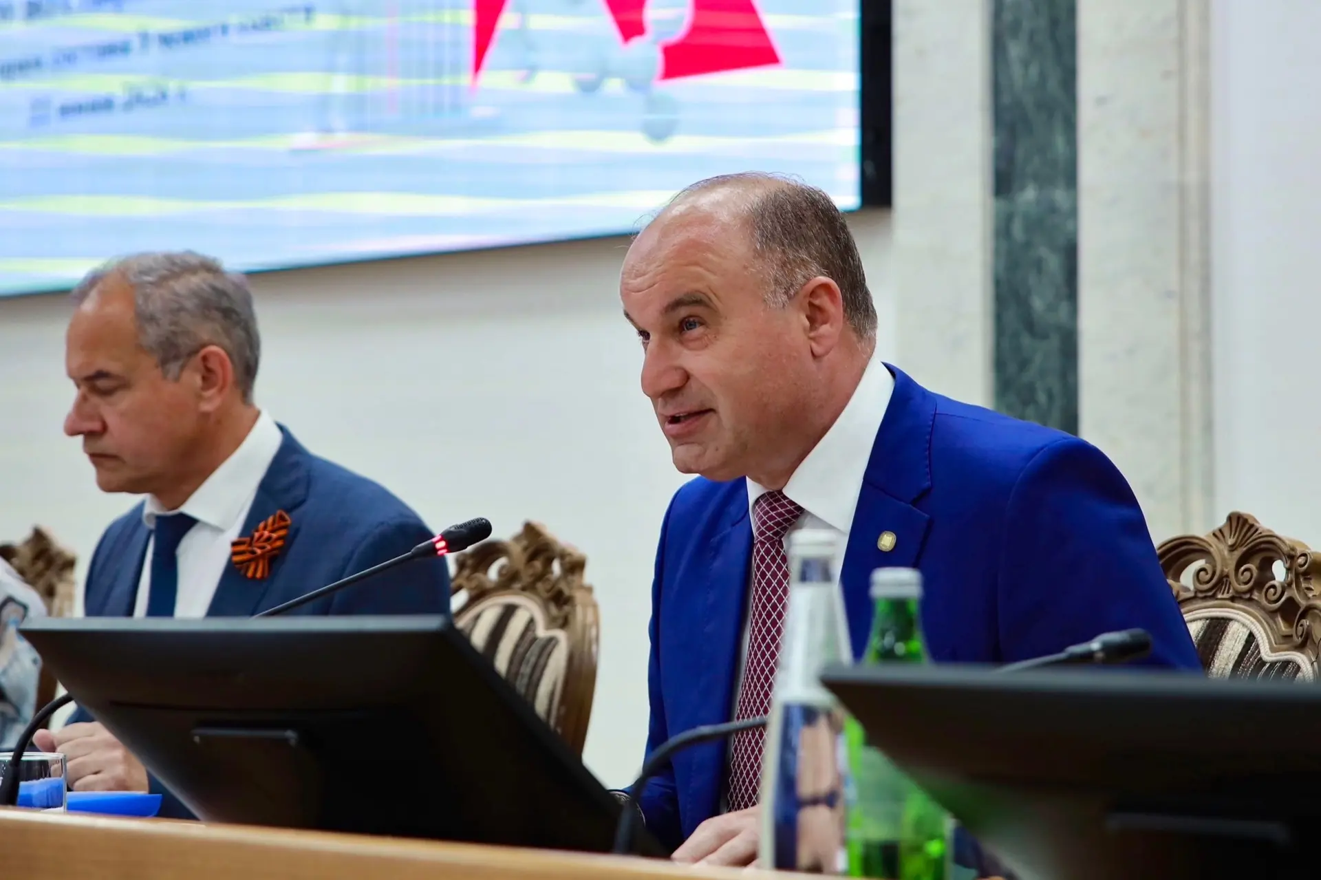 В СтГАУ награждены научные деятели университета 🏆🔬

На заседании Учёного совета СтГАУ состоялось т