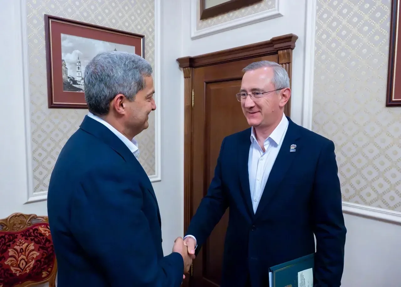 🤝 Калужскую область посетила делегация компании из ОАЭ  Регион давно сотрудничает с DP World – лидер