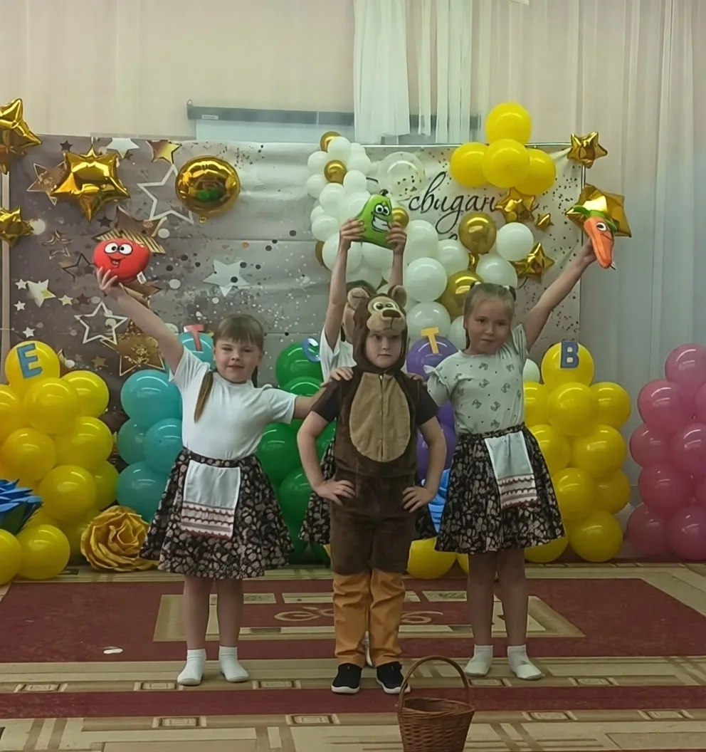 🌟 Наши «Маленькие звёзды» 
зажгли на фестивале
 «Весёлые нотки»! 🌟
В честь Дня защиты детей наши ю