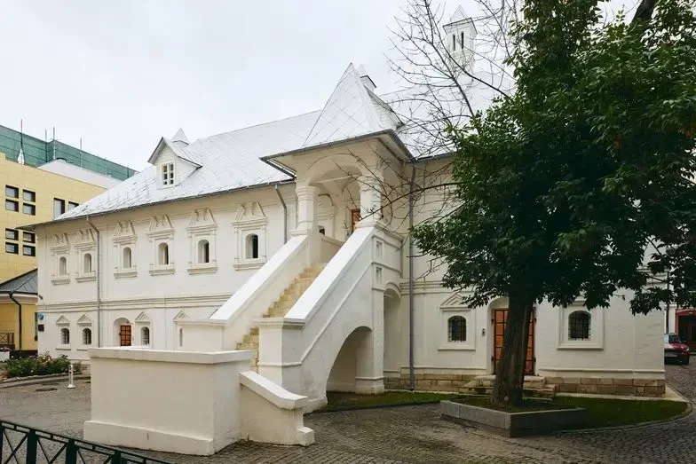 Две увлекательные прогулки по старинным улочкам Москвы — для ценителей истории и добрых дел ❤️
📆  с