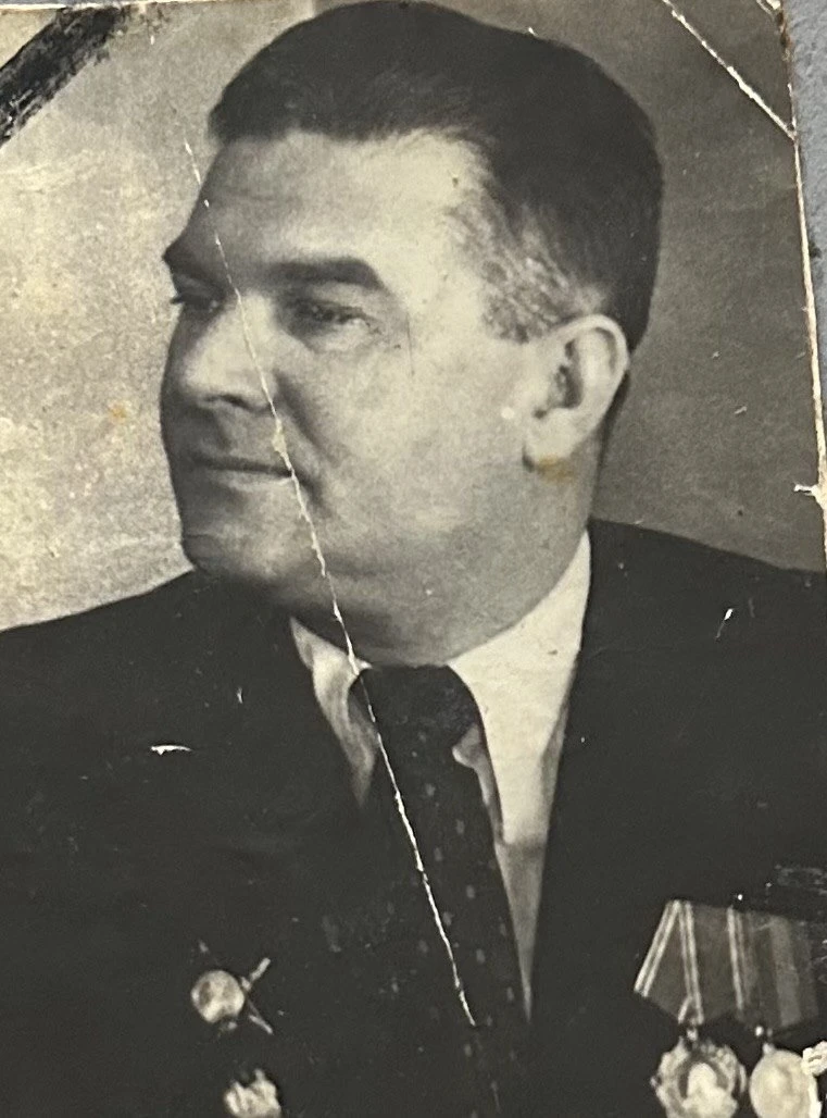 С 9 мая. Хочу рассказать о прадеде с маминой стороны. Его звали Климов Иван Леонтьевич....