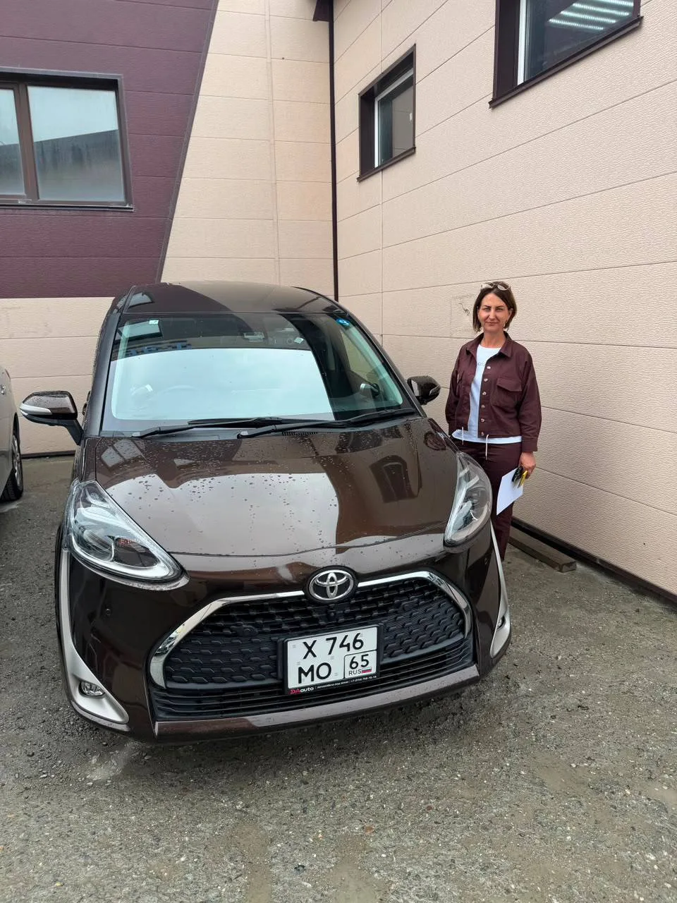 🔑ВРУЧИЛИ 

🌎TOYOTA SIENTA 2021 для Анны
•Пробег 22.000км
•1500сс, 103 л.с., 4,5 балла
•Автомат, по