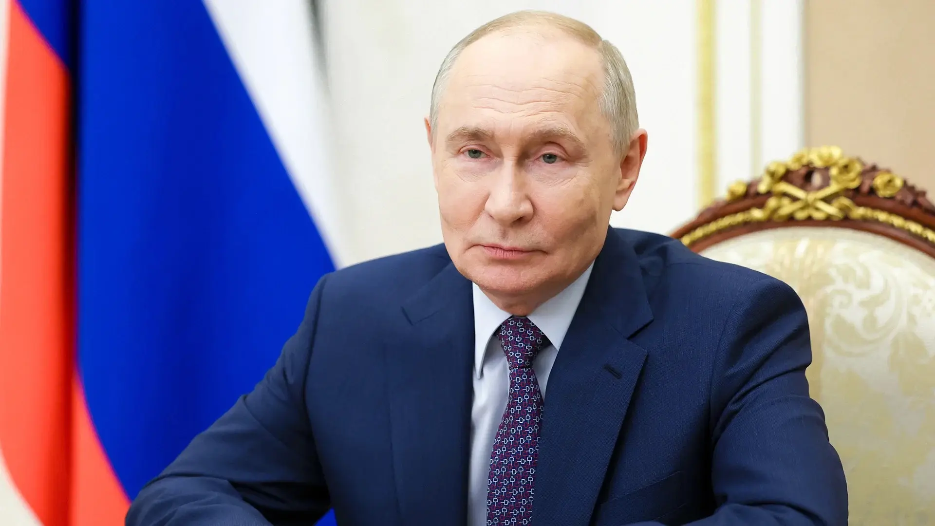 Володин поздравил Путина с днём рождения и перечислил три его заслуги