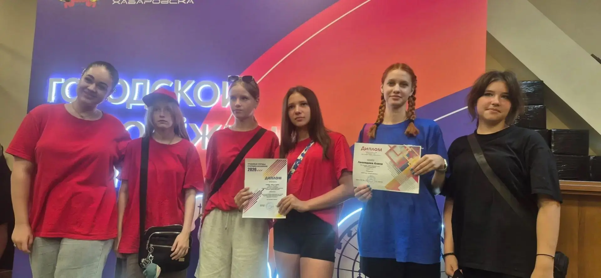 ПОЗДРАВЛЯЕМ С ПОБЕДОЙ! 🏆💪 

На церемонии  закрытия 2 смены трудовых отрядов, наша лицеистка Правов