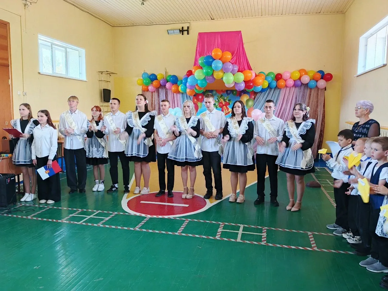 ❗❗❗Прощание с детством: последний звонок для 9‑го класса.