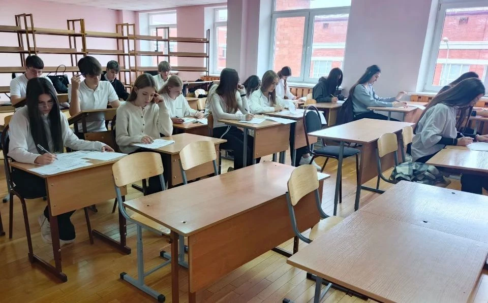 30 сентября  в нашей школе ученики 5-11 классов приняли участие в  школьном этапе олимп...