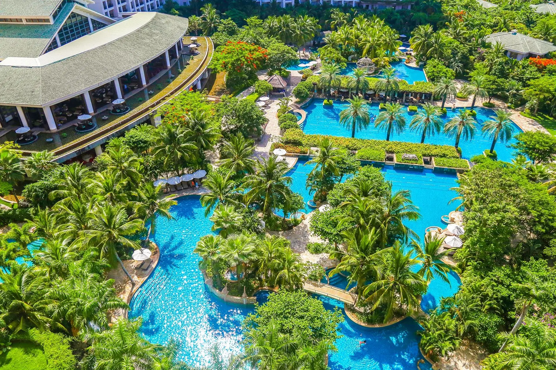 🍃Тропический отдых в Китае 

Howard Johnson Resort Sanya Bay 5* — зелёный курорт в бухте Санья, кот