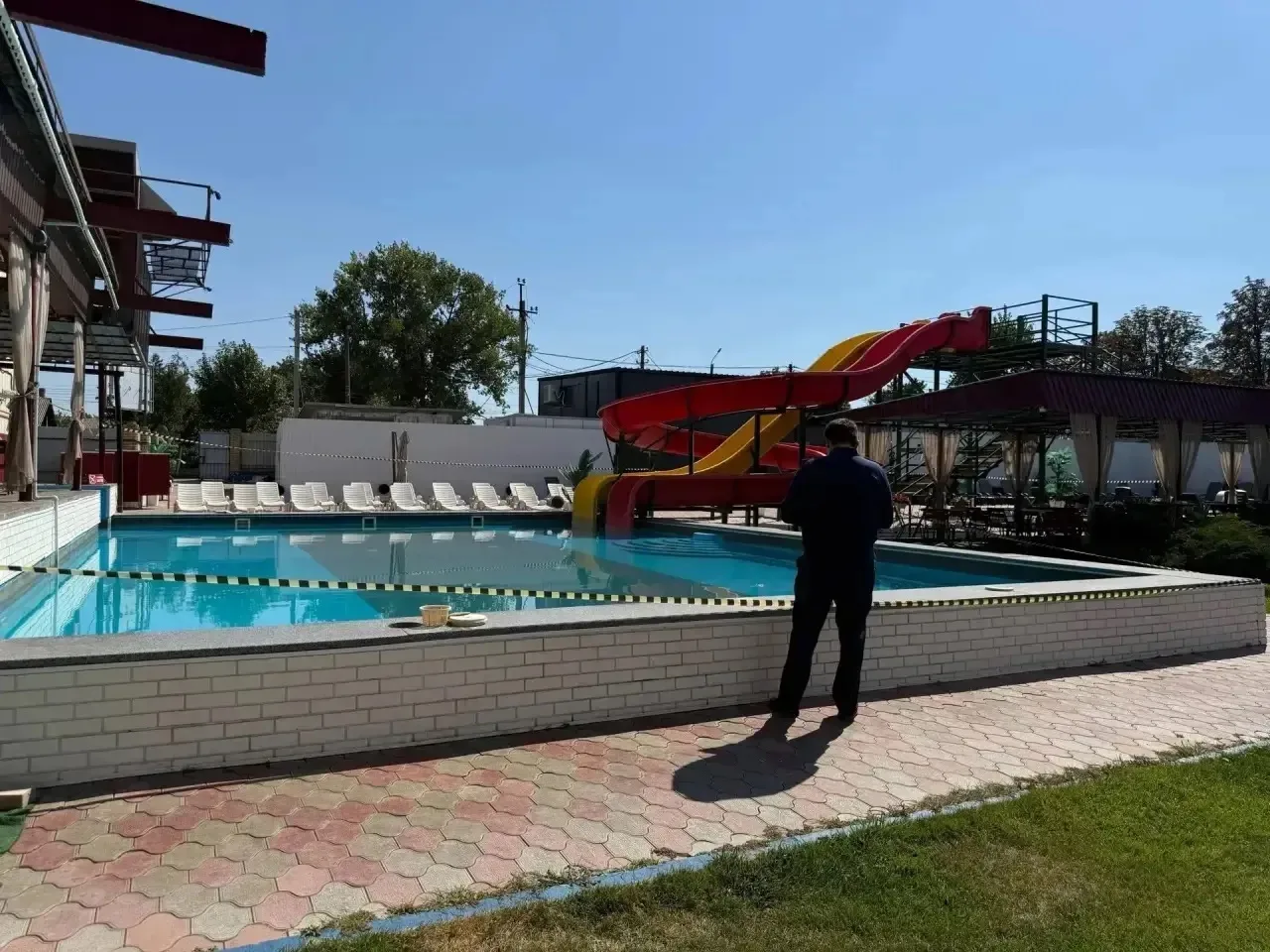 🤯 В свердловском аквапарке чуть не утонул ребенок