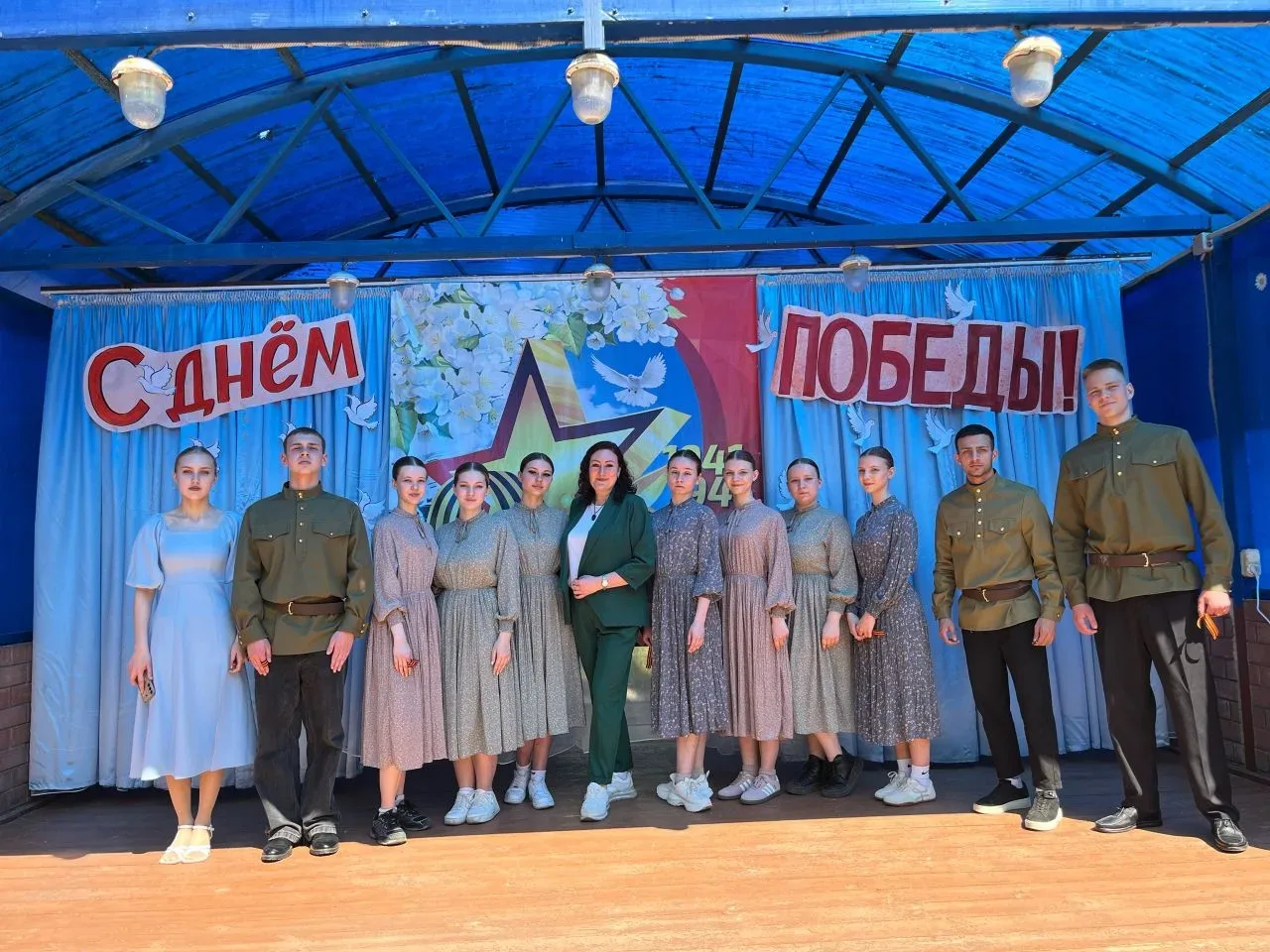 ✨ Благотворительная акция «Мы вместе»✨  В преддверии 9 Мая наши творческие активисты Студенческого С