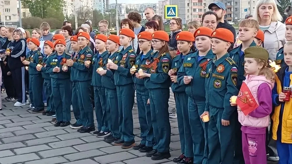 🇷🇺Наша школа стала местом, где история ожила. Торжественная линейка, посвященная 81-й годовщине Вели