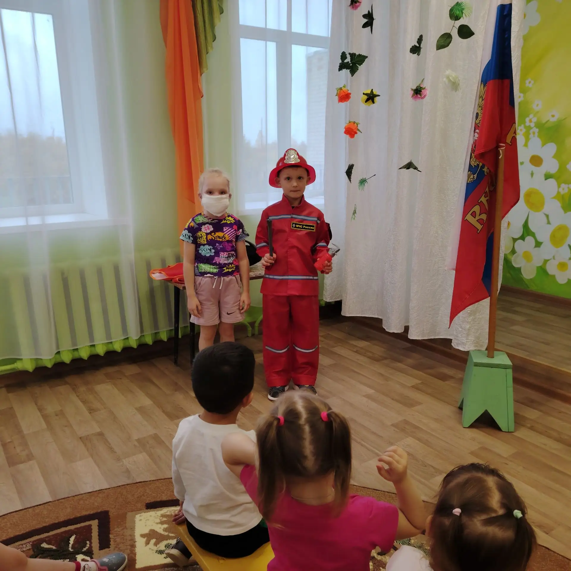 В рамках Месячника безопасности детей в МАДОУ "Детский сад № 25" были проведены: