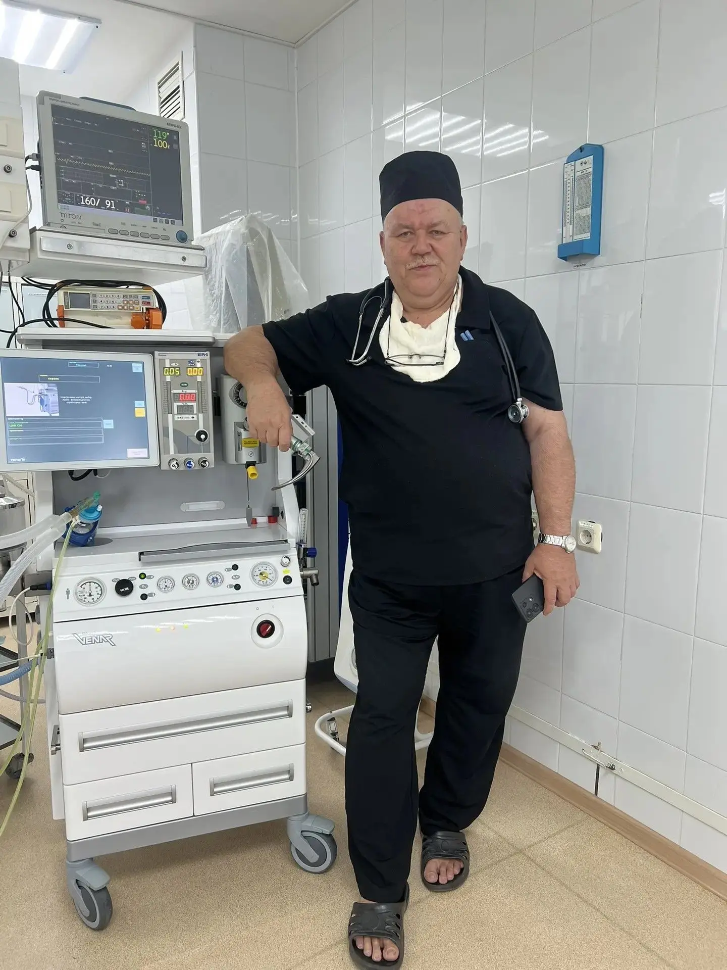 🥳Сегодня свой юбилей отмечает Шепляков Сергей Анатольевич – врач анестезиолог-реанимат...