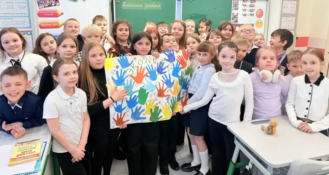 🌍 День Земли в нашей школе: маленькие шаги к большим переменам! 🌍  22 апреля — важный день, который 
