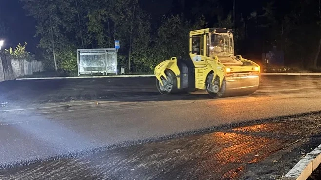 🚜 В Солнечногорске обновили асфальт на разворотном круге в микрорайоне Сенеж