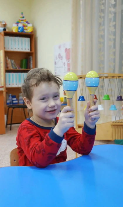 🎵Игра на музыкальных инструментах — ценный ресурс в развитии детей с ОВЗ