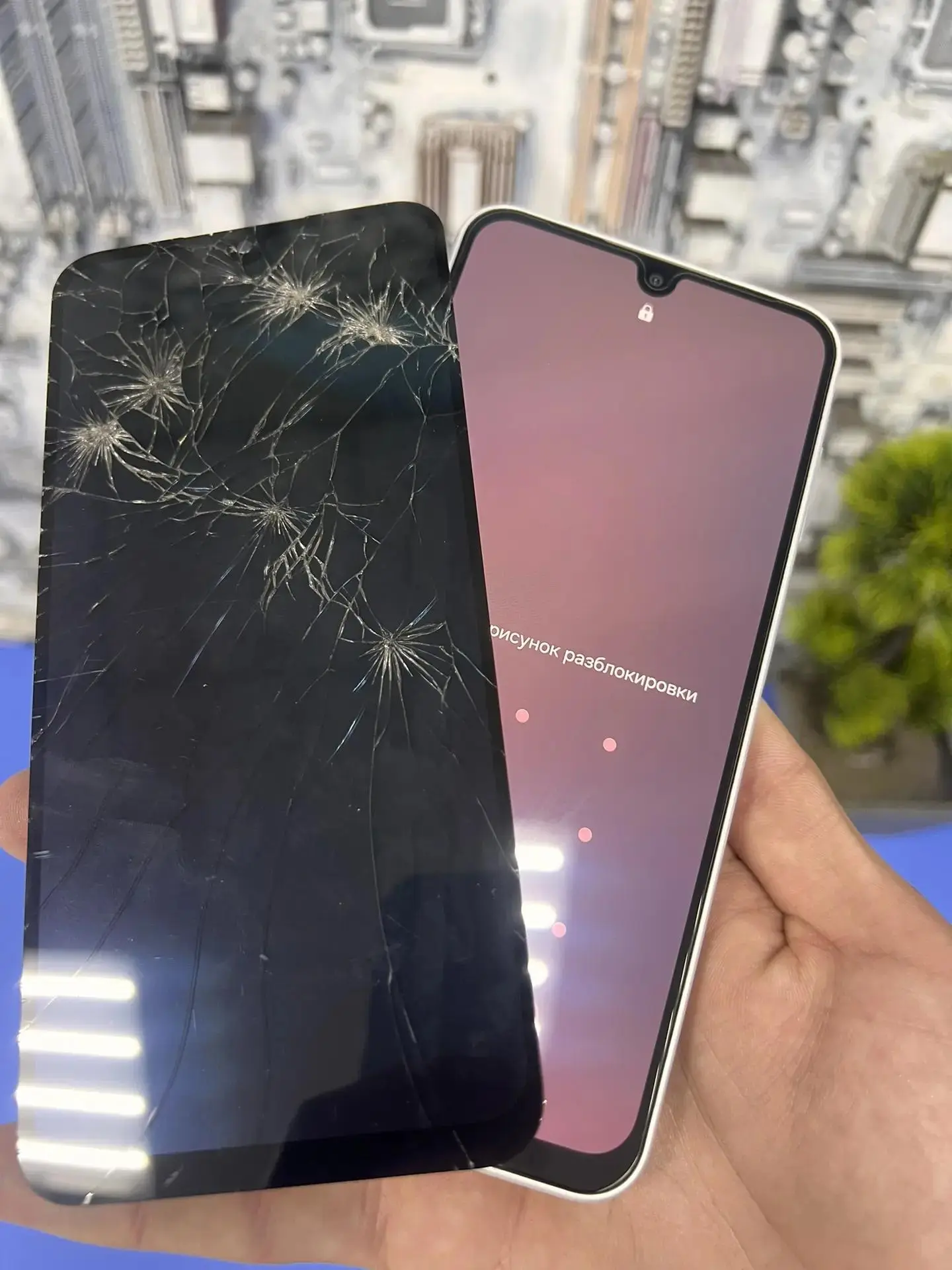 Замена дисплея и поклейка защитного стекла Samsung A16!