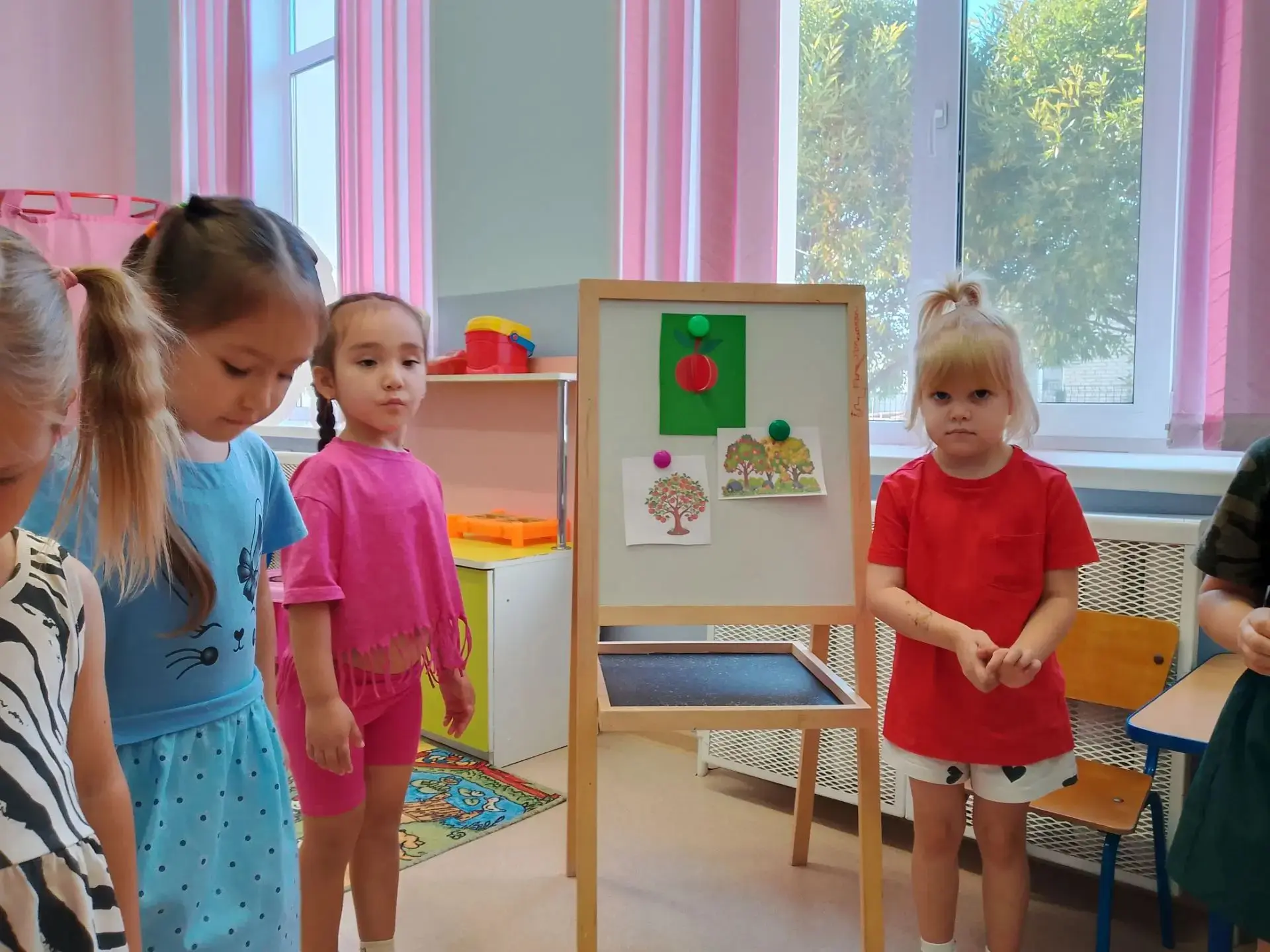 Средняя группа "Кораблик"