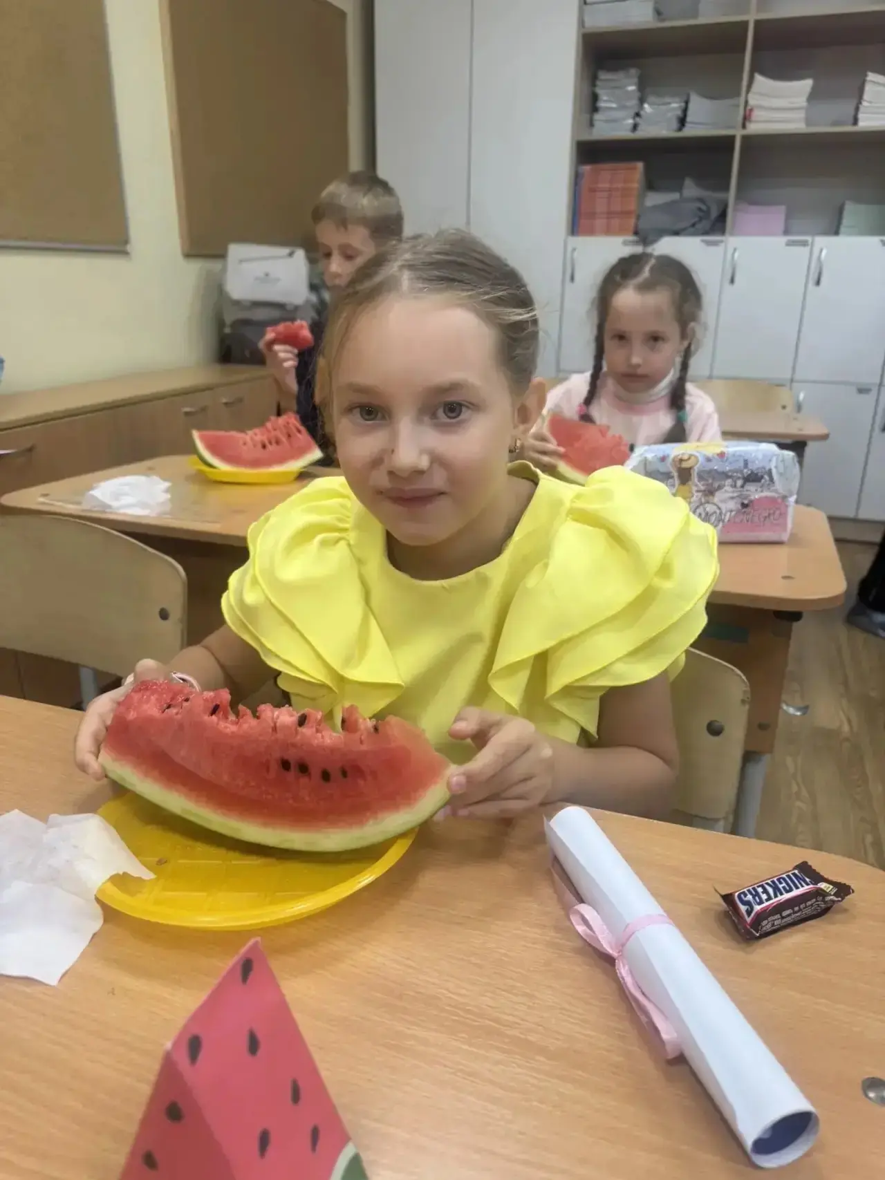 🎉 Во 2 Б классе прошел долгожданный АРБУЗНИК! 🍉