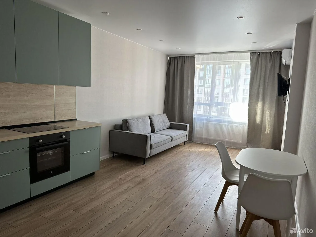 Сдам без посредников: 1-комнатная квартира, 50м²