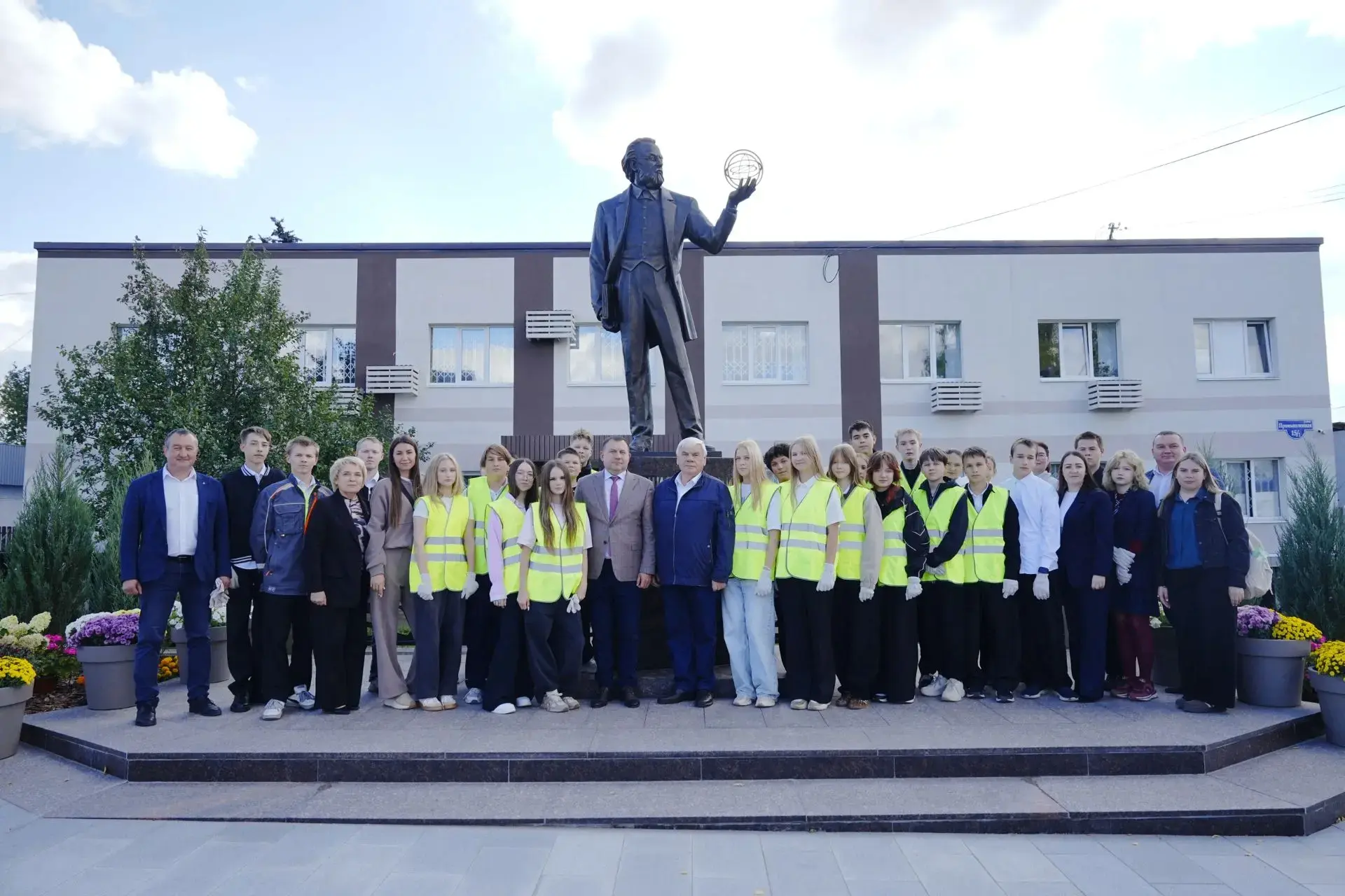🌿 Благоустройство улицы Промышленной