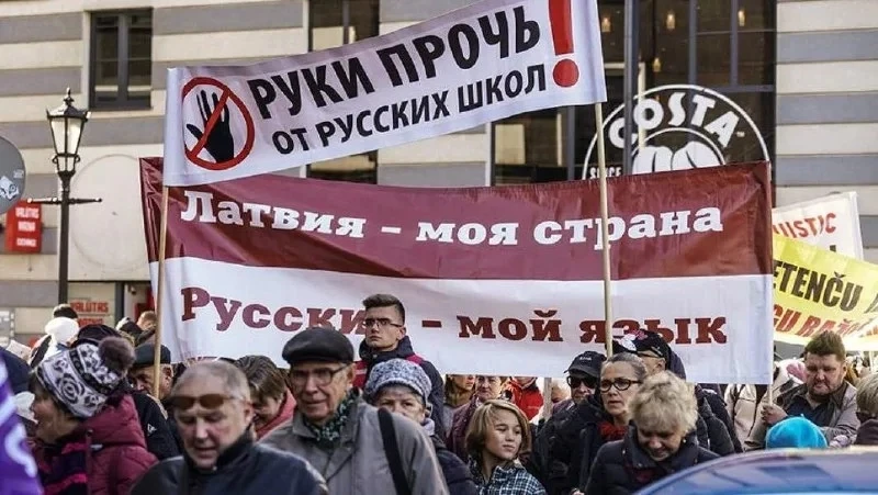 В Латвии оставили русский язык на случай ЧС