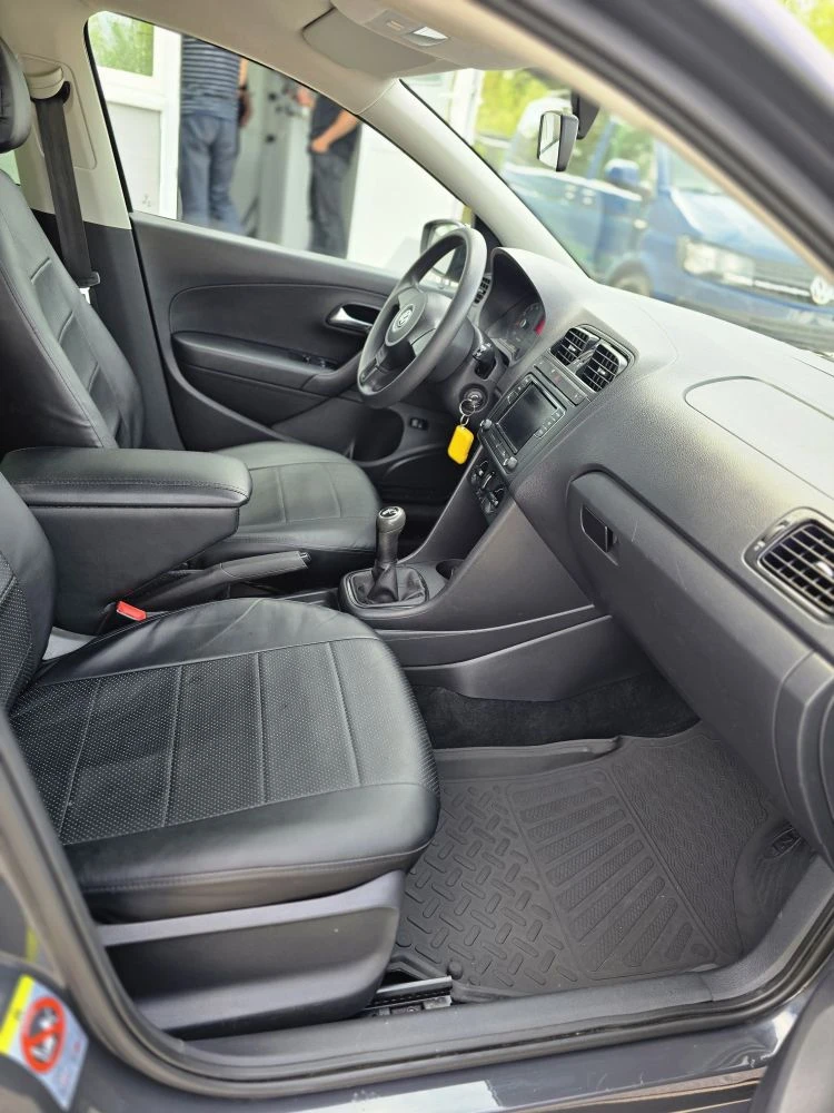 В продаже Volkswagen Polo  ✅️ Пробег 116тыс.км  ✅️ Без вложений  1.6л  на Механике.  В комплектации 