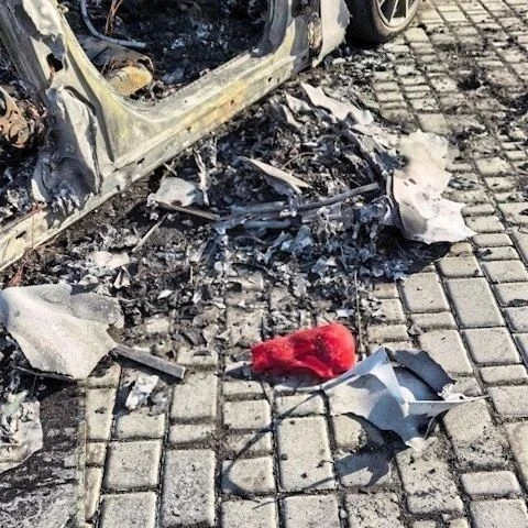 В Свердловской области взорвался Mercedes директора предприятия, выпускающего дроны «Уп...