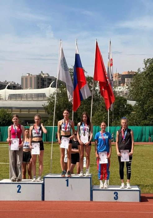 💪 Спортсмены из Псковской области завоевали медали чемпионата и первенства СЗФО по лёг...
