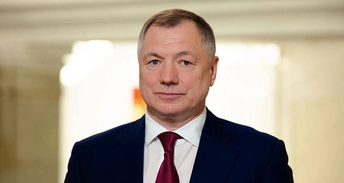 Хуснуллин заявил, что недвижимость в России «продаётся», но не ответил на вопрос о снижении цен.

По