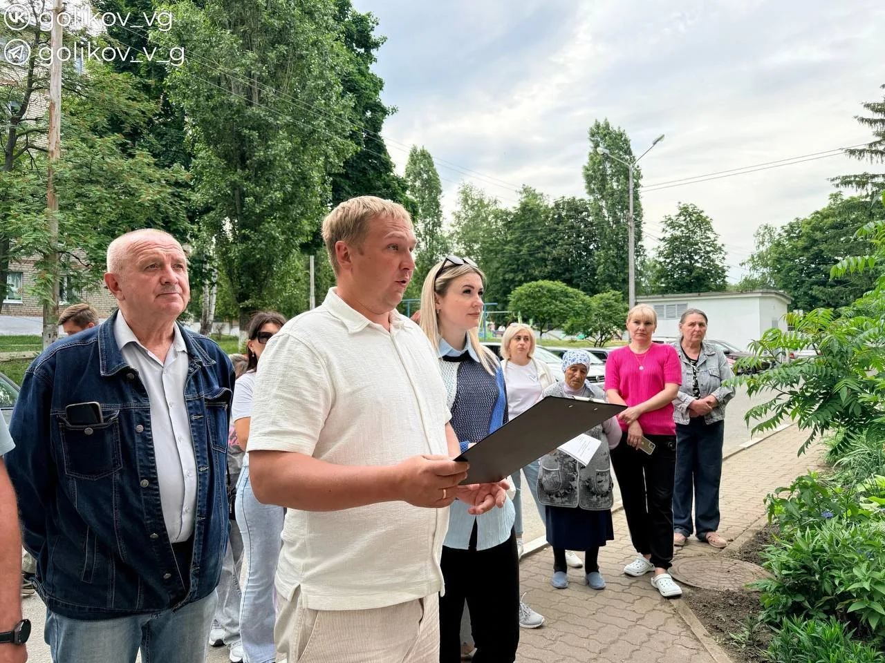 🔧Василий Голиков провёл встречу с жителями дома по ул. Лазарева, 24, где обсудили ход и качество вы