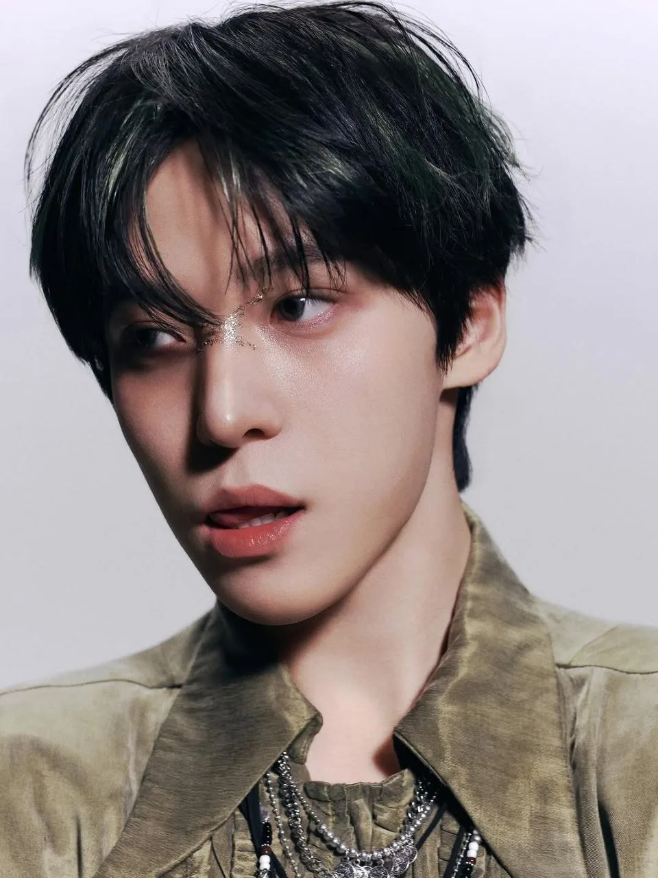 💥#ATEEZ

Обновление соц сетей с Юнхо