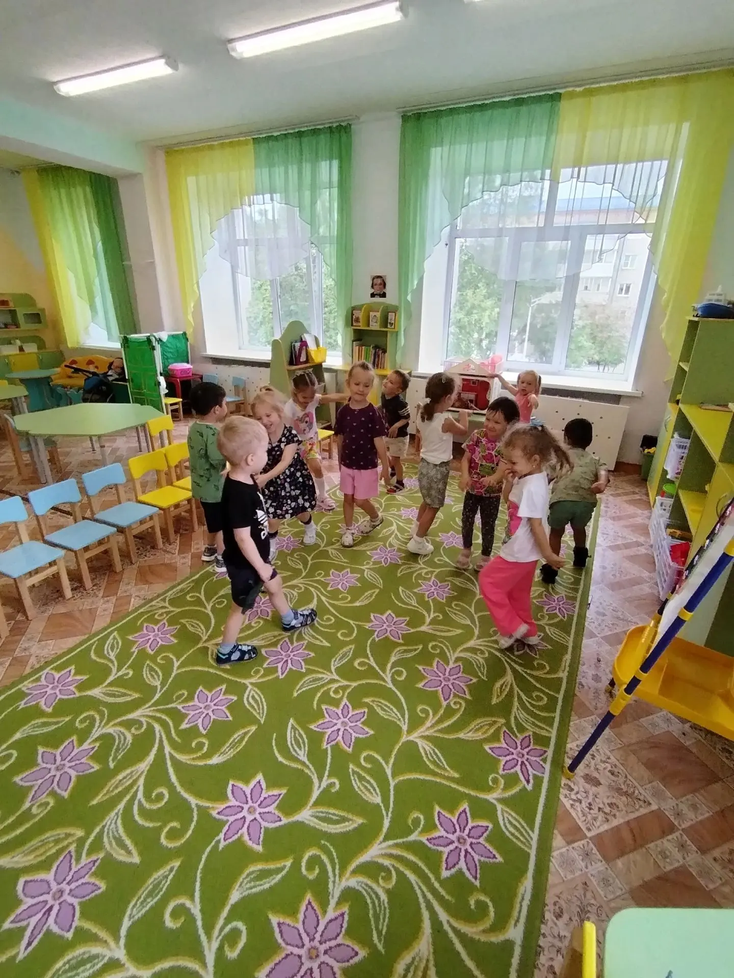 🌞🌈 В нашей группе завершился первый день тематической недели «До свидания, лето!».