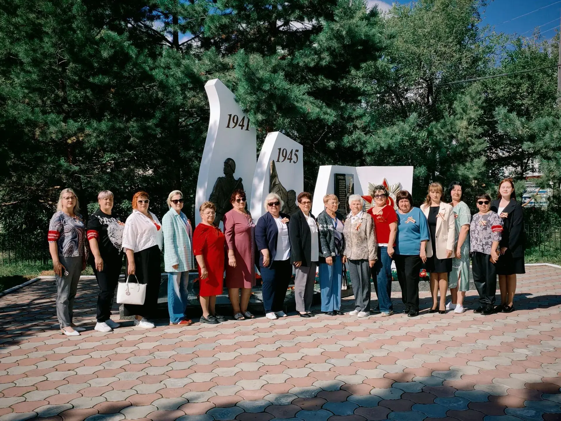 🕊️ Сегодня, 3 сентября, вся Россия вспоминает трагические события, произошедшие в Бесл...