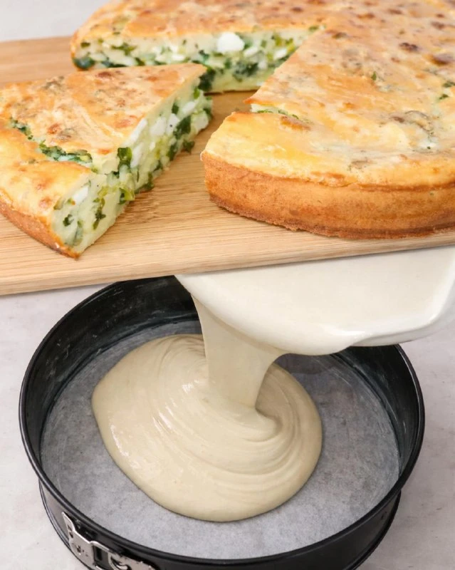 МЯГКИЙ, СОЧНЫЙ ЗАЛИВНОЙ ПИРОГ С АРОМАТНОЙ НАЧИНКОЙ ИЗ ЗЕЛЁНОГО ЛУКА И ЯИЦ, ТЕСТО НА КЕФ...
