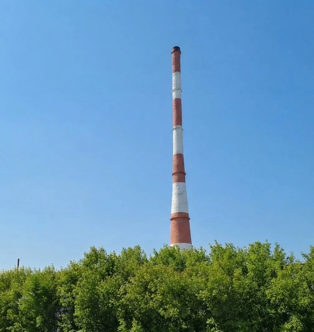 В Кургане обновят 270-метровую трубу, входящую в мировой рейтинг 
 
В Кургане началась реконструкция