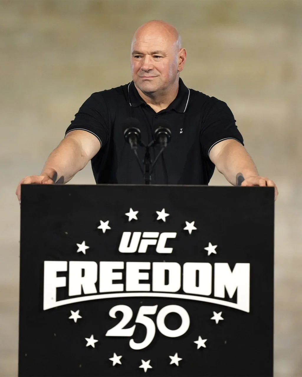 🎂Легендарный босс UFC Дана Уайт сегодня отмечает своё 57-летите.