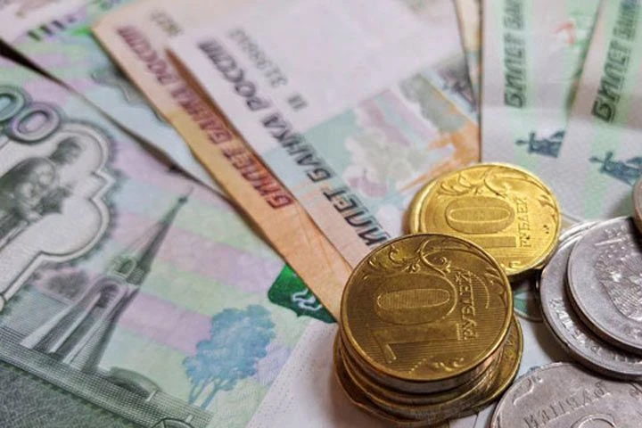ДЕНЬГИ ОБЕЩАЮТ ПЕРЕЧИСЛИТЬ ВОВРЕМЯ Соцфонд предупредил, что 29, 30 апреля перечислит семьям все детс