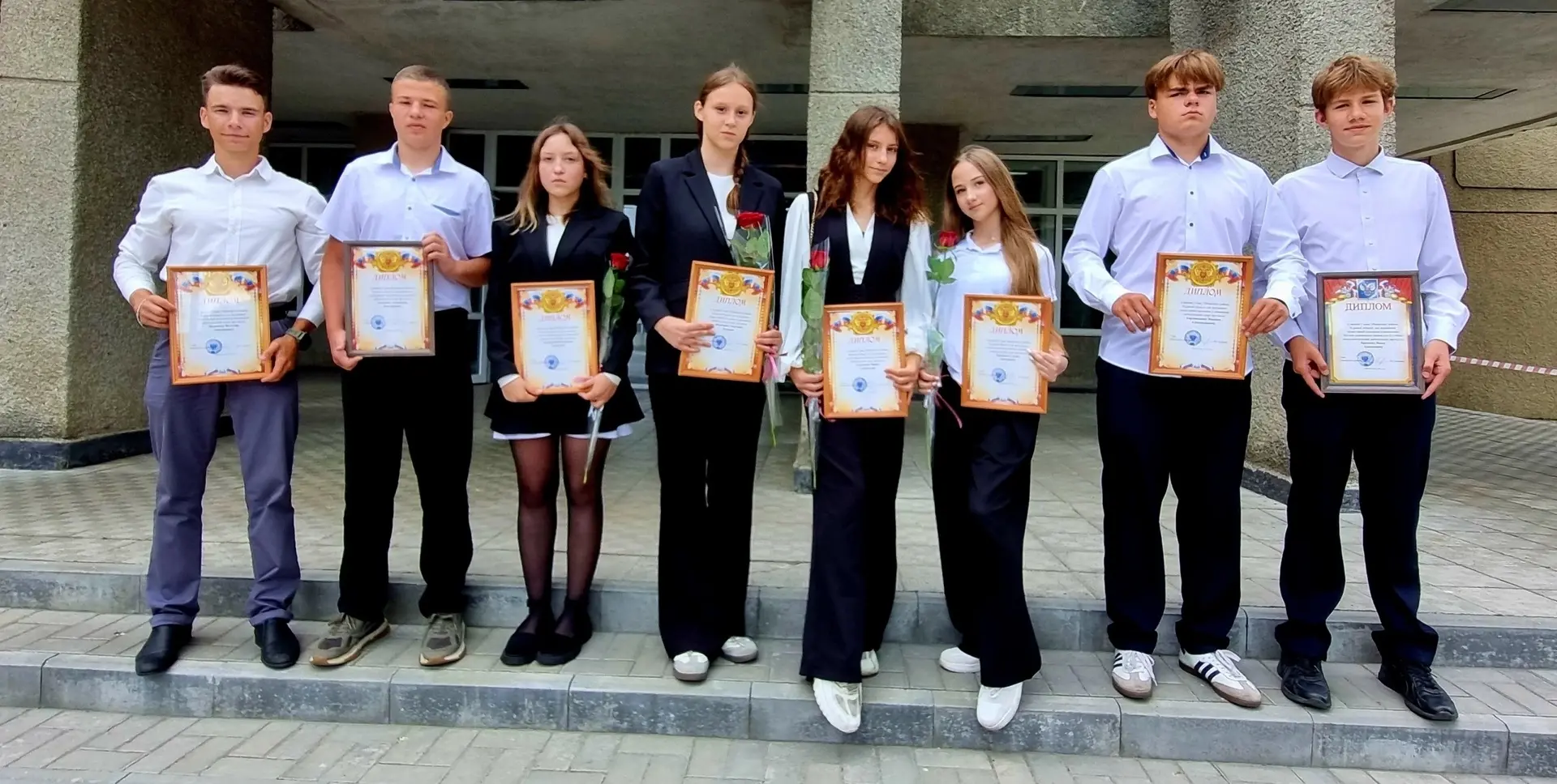 🎉 Наши спортсмены – гордость Обоянского района! 🏆

В преддверии Дня молодежи лучшие представители 