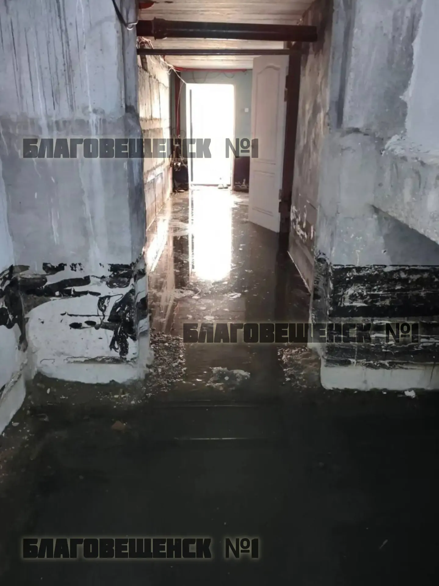 🚨 SOS! В Чигирях пятиэтажка осталась без воды из-за фекального потопа, а застройщик Ся...