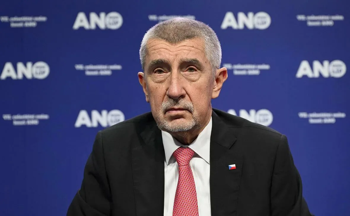 Премьер Чехии заявил, что Европе не следует направлять деньги Украине на продолжение во...